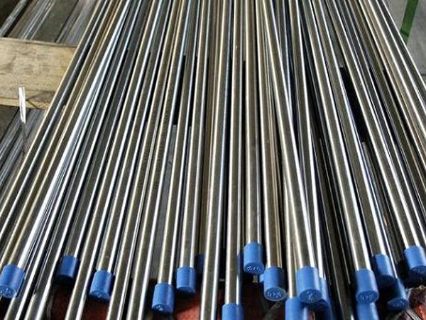 Stainless Steel Grade 304L Tubes (Seamless & Welded)