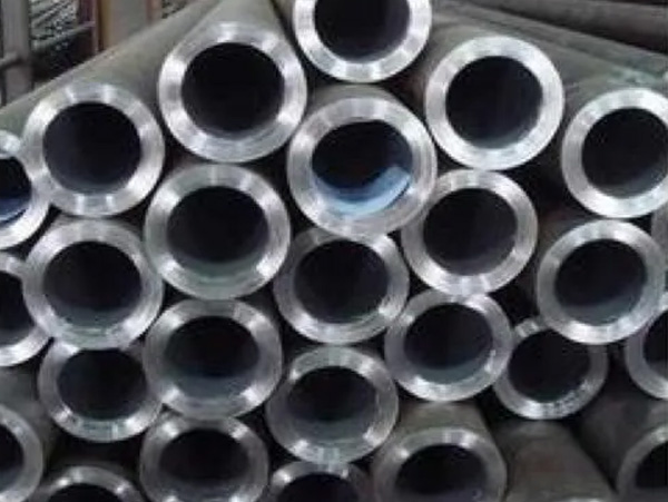 Stainless Steel Grade 347 Pipes (Seamless & Welded)